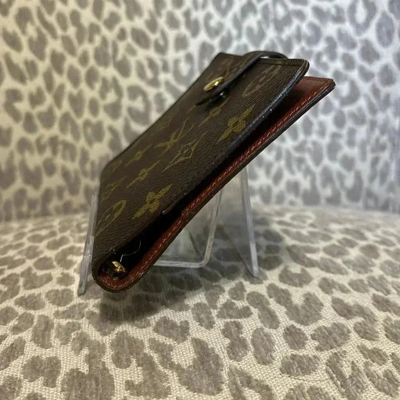 Louis Vuitton agenda - Picture 5 of 8